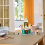 DisneyBuff.com LEGO Disney Arendelle Frozen Castle Set