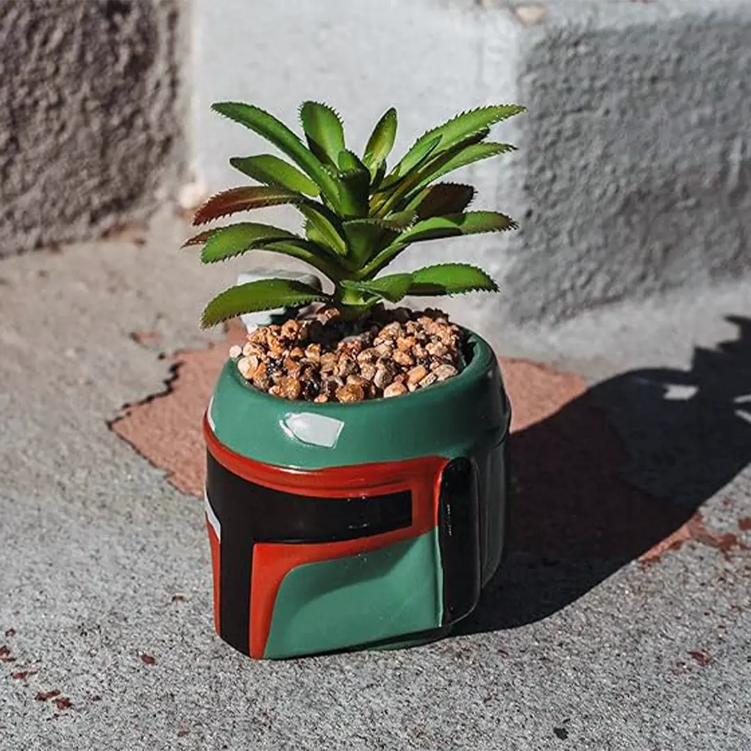 DisneyBuff.com Star Wars Boba Fett Mini Planter Shadow