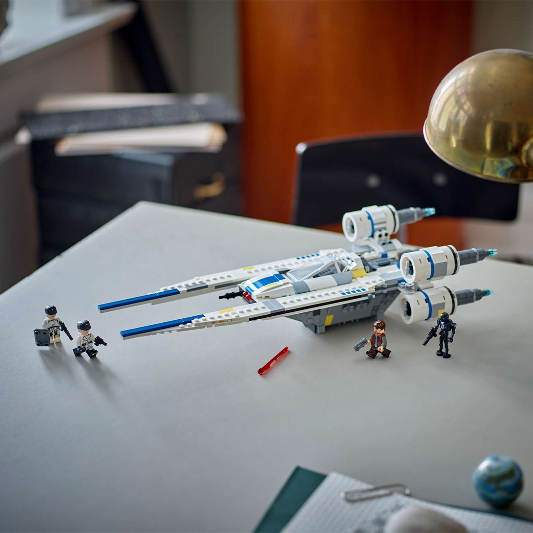 Rebel U-Wing Starfighter™