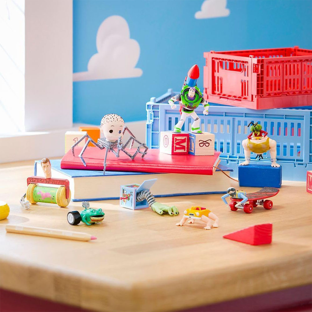 Toy Story Sid's Room Figure Set